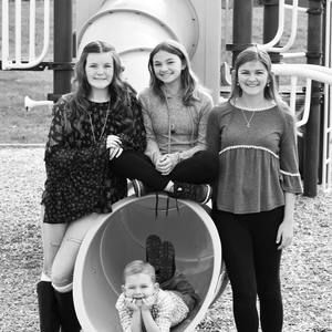 Meet your Posher, Kennedy